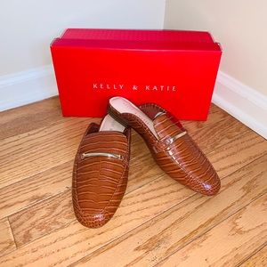 🔥NWT🔥 KELLY AND KATIE OANA MULE BROWN ALLIGATOR